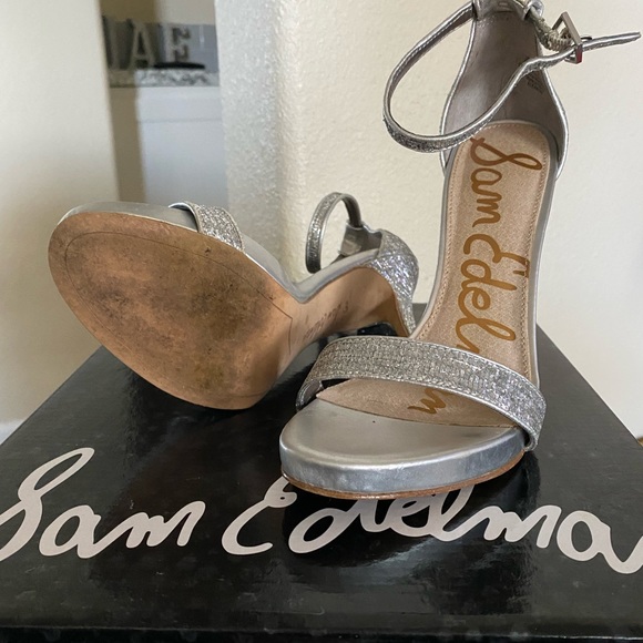 COPY - Sam Edelman Silver heels size 6.5 - Picture 3 of 3
